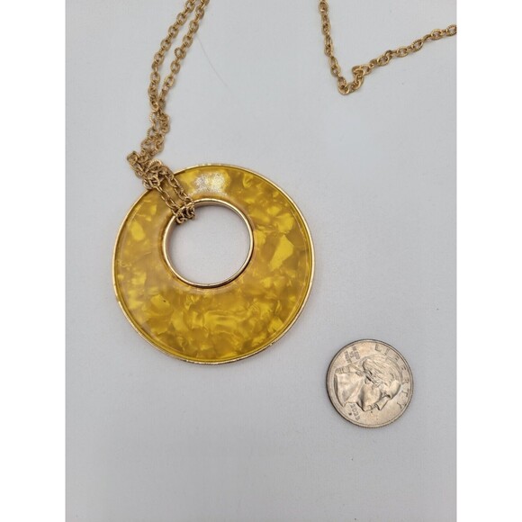 New York & Co Yellow Medallion Statement Necklace Long Gold Tone Chain 34" - Picture 5 of 6